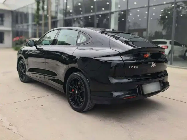 IM Motors LS6 — Фото автомобиля 5