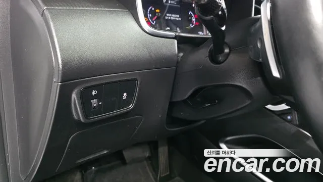 Hyundai Tucson Tucson (NX4) Дизель 2.0 4WD — Фото автомобиля 29