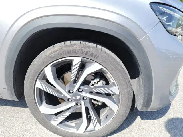 Geely Xingyue L — Фото автомобиля 24