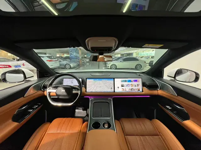 Xpeng G9 — Фото автомобиля 6