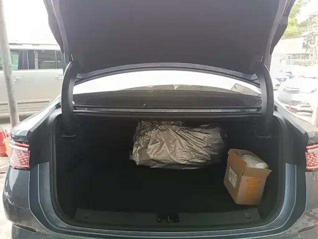 BYD Seal 07 DM-i — Фото автомобиля 18