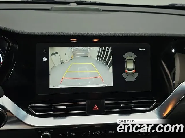 Kia Niro — Фото автомобиля 15