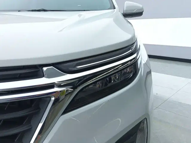 Chevrolet Equinox — Фото автомобиля 5