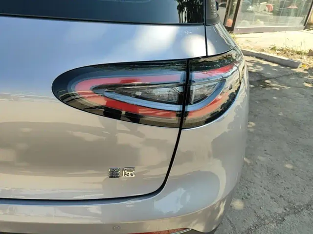 Geely Starry Wish — Фото автомобиля 7