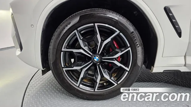 BMW X4 xDrive 20d M Sport Pro — Фото автомобиля 5
