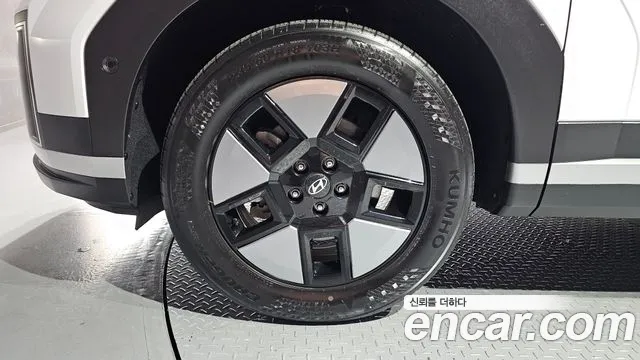 Hyundai Santa Fe MX5 — Фото автомобиля 5