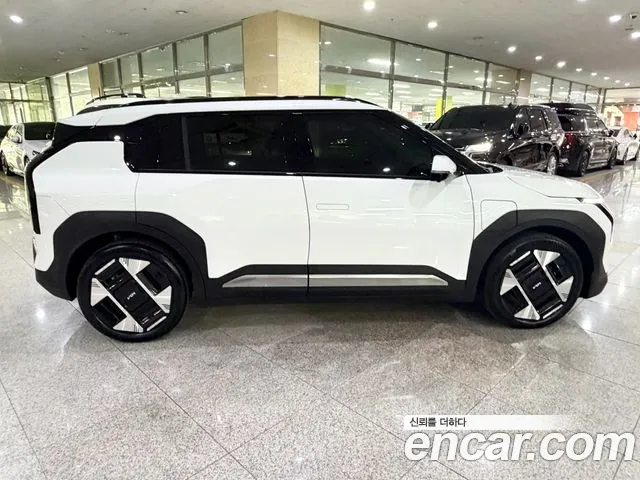 Kia EV3 — Фото автомобиля 5