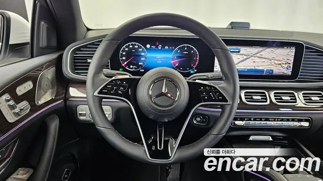 Mercedes-Benz GLE-Class — Фото автомобиля 19