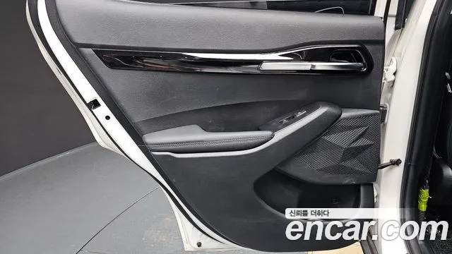 Kia Seltos Seltos Бензин 1.6 турбо 2WD — Фото автомобиля 22