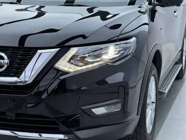 Nissan X-Trail — Фото автомобиля 6