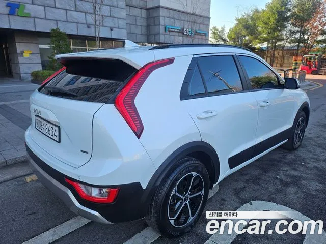 Kia Niro The All New Niro Prestige — Фото автомобиля 2