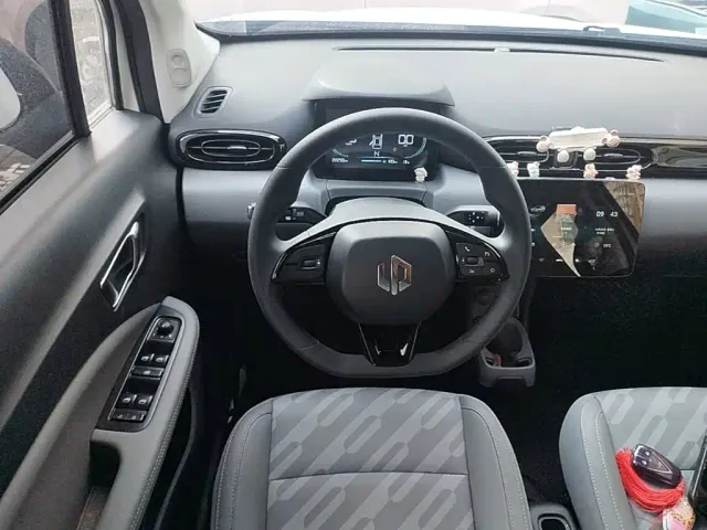 Leapmotor T03 — Фото автомобиля 14