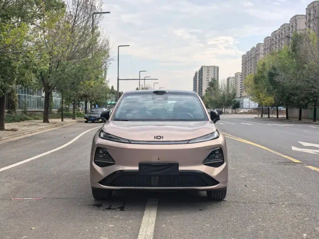 Changan Qiyuan Q05 — Фото автомобиля 2