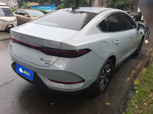 BYD Qin PLUS — Фото автомобиля 3