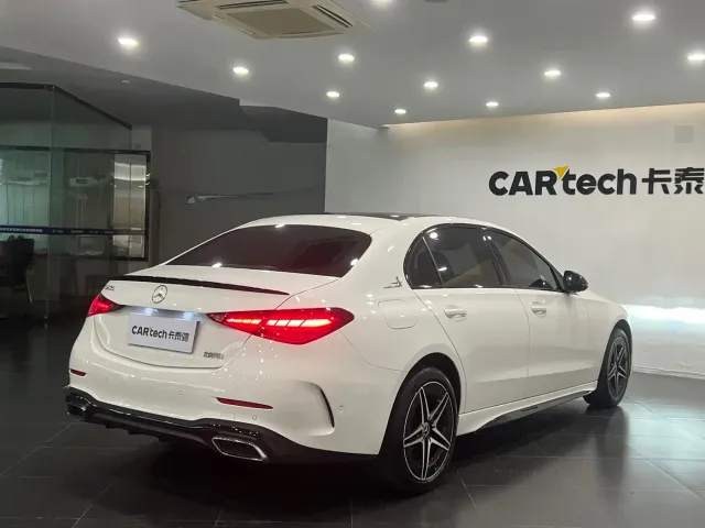 Mercedes-Benz C-Class — Фото автомобиля 6