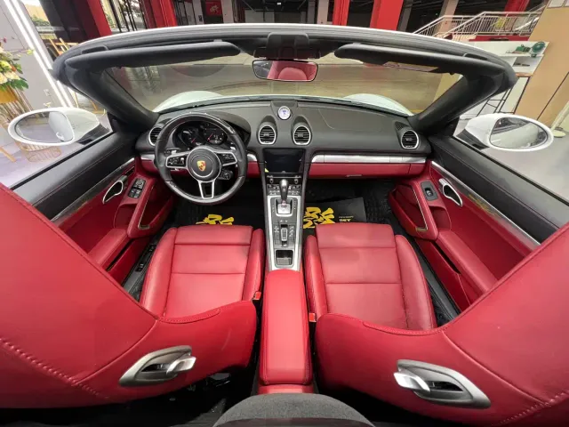Porsche 718 — Фото автомобиля 9