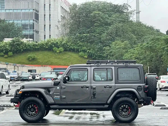 Jeep Wrangler 4xe — Фото автомобиля 4