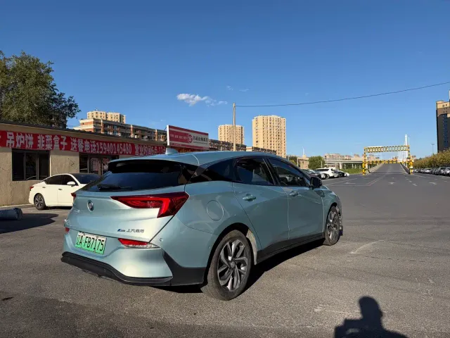 Buick Velite 6 — Фото автомобиля 6