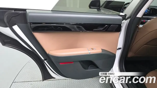 Hyundai Grandeur Grandeur (GN7) — Фото автомобиля 18