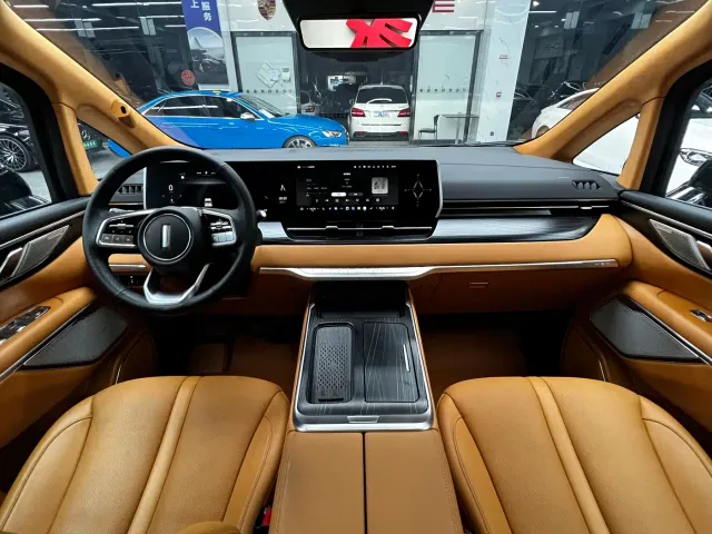 Wey Alpine — Фото автомобиля 22