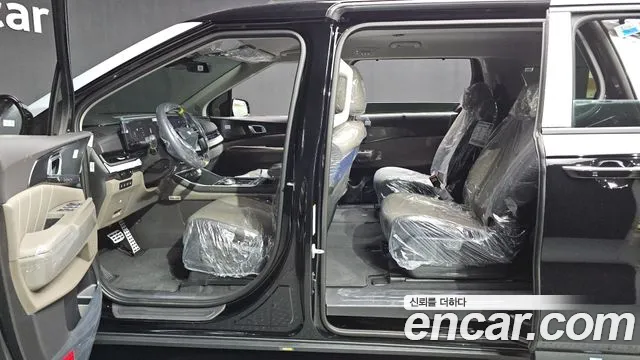 Kia Carnival 4th Gen — Фото автомобиля 11