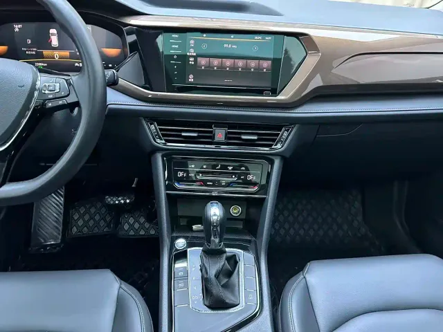 Volkswagen Tharu — Фото автомобиля 14