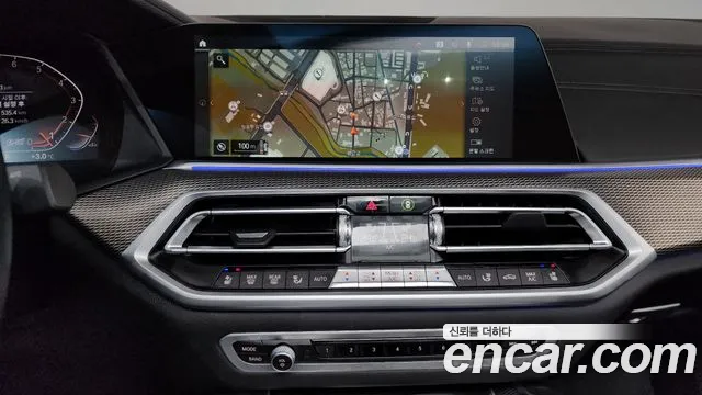BMW X6 xDrive40i M Sport — Фото автомобиля 14