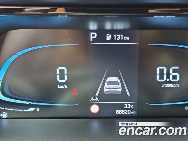 Hyundai Avante CN7 — Фото автомобиля 10