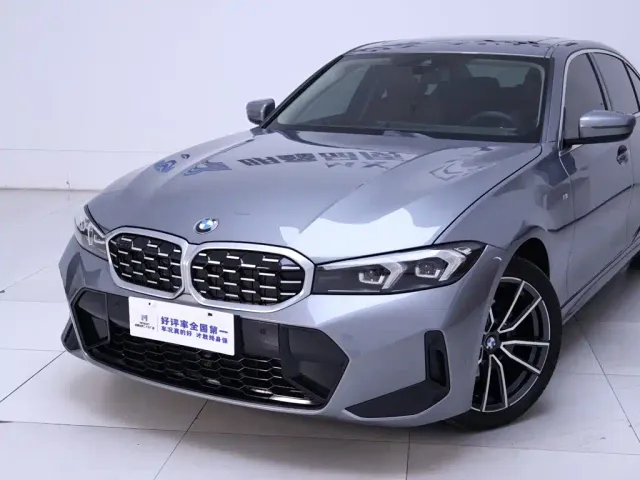 BMW 3 Series — Фото автомобиля 3