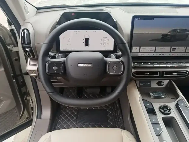 Haval Big Dog — Фото автомобиля 6