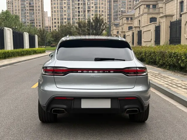 Porsche Macan — Фото автомобиля 4
