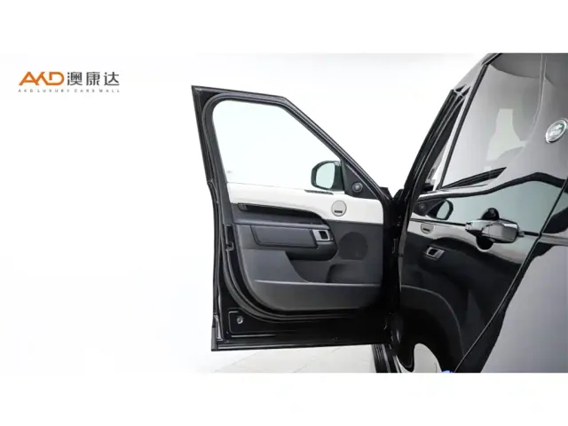 Land Rover Discovery — Фото автомобиля 11
