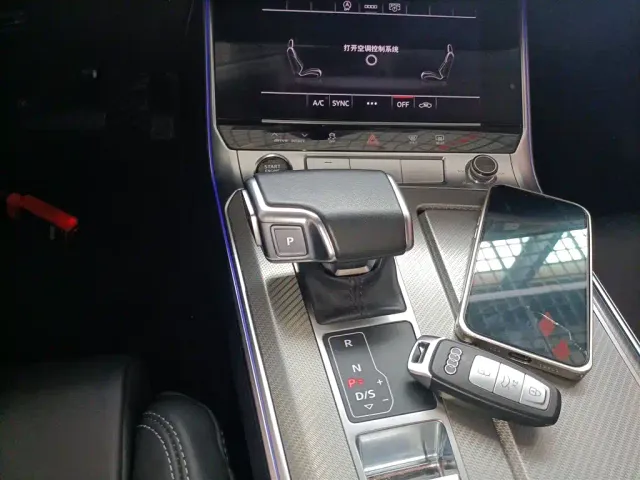 Audi A6L — Фото автомобиля 7