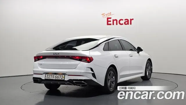 Kia K5 K5 3 поколение 2.0 LPI(Для проката) — Фото автомобиля 2