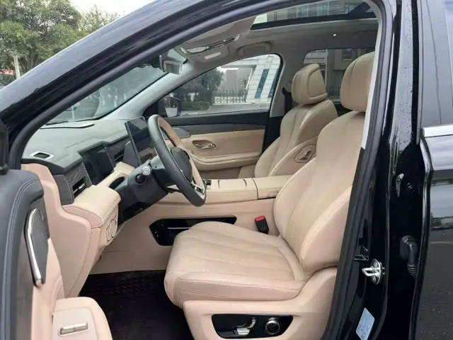 Jetour Shanhai L9 — Фото автомобиля 14