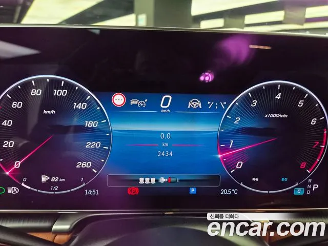 Mercedes-Benz S-Class W223 — Фото автомобиля 8