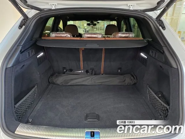 Audi Q5 FY — Фото автомобиля 20