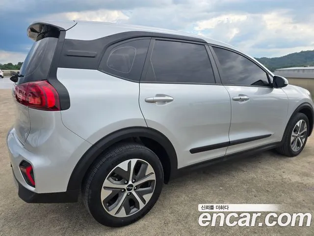 Kia Niro Niro Plus Earth — Фото автомобиля 2