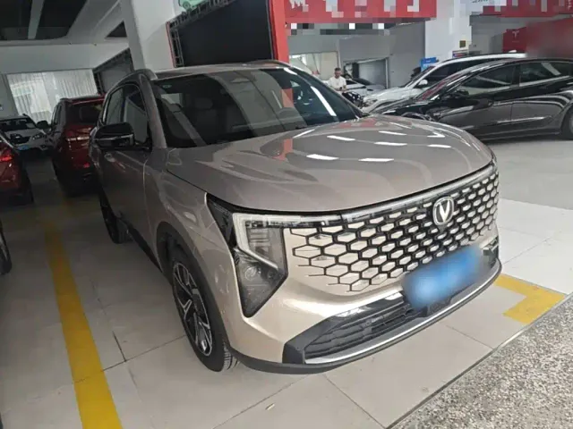 Changan CS55 Plus — Фото автомобиля 3