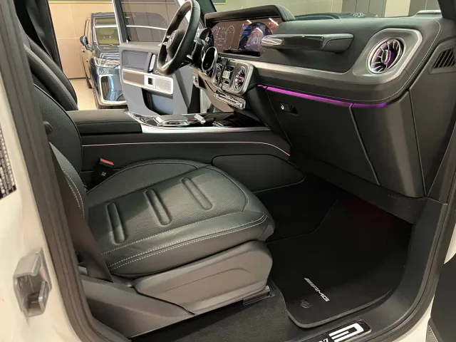Mercedes-Benz G-Class — Фото автомобиля 23