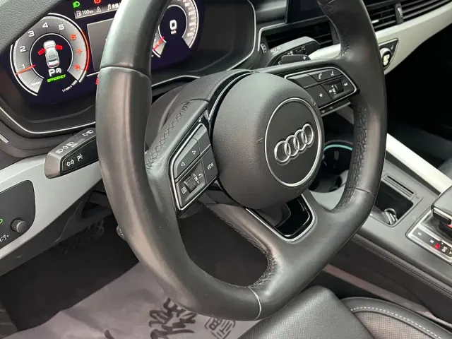 Audi A4L — Фото автомобиля 16