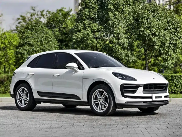 Porsche Macan — Фото автомобиля 6