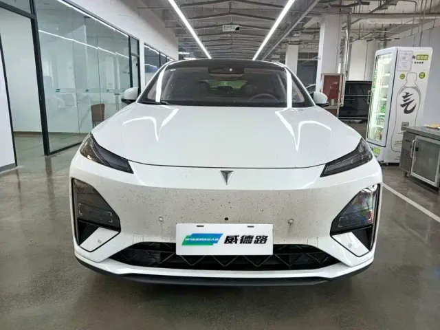 Deepal S07 — Фото автомобиля 2