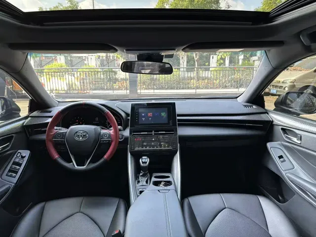 Toyota Avalon — Фото автомобиля 6