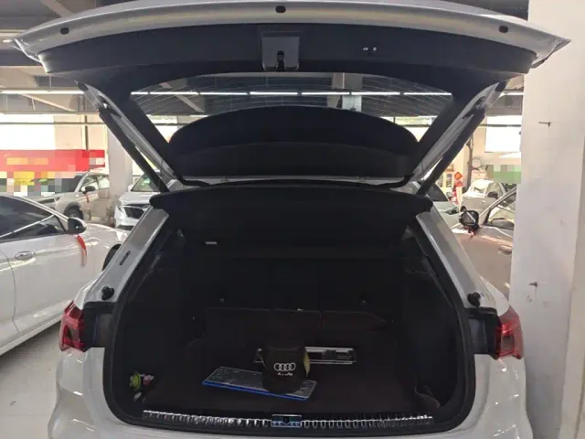 Audi Q3 — Фото автомобиля 18