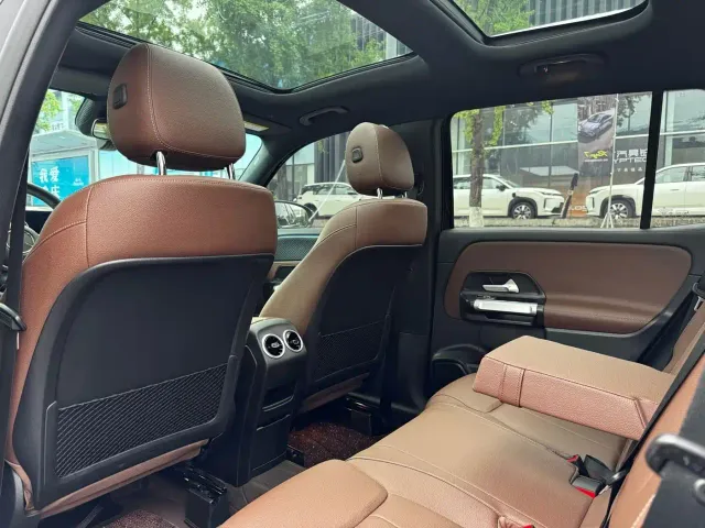 Mercedes-Benz GLB-Class — Фото автомобиля 6