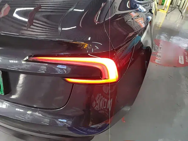 Tesla Model 3 2023 Rear-Wheel Drive — Фото автомобиля 7