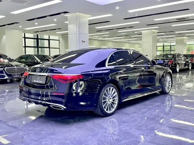 Mercedes-Benz S-Class — Фото автомобиля 6