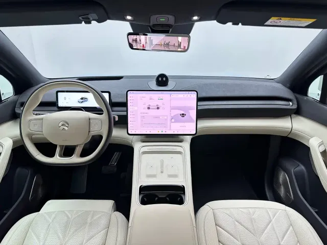 Nio EC6 — Фото автомобиля 11