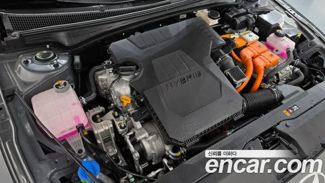 Hyundai Avante CN7 — Фото автомобиля 9